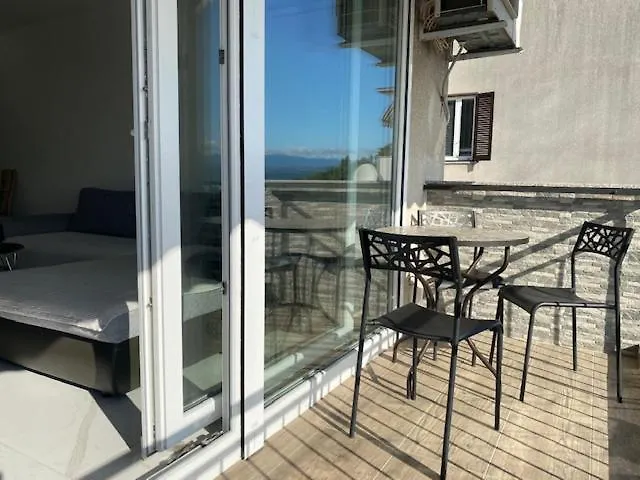 Apartment Apartman Mimato Lovran